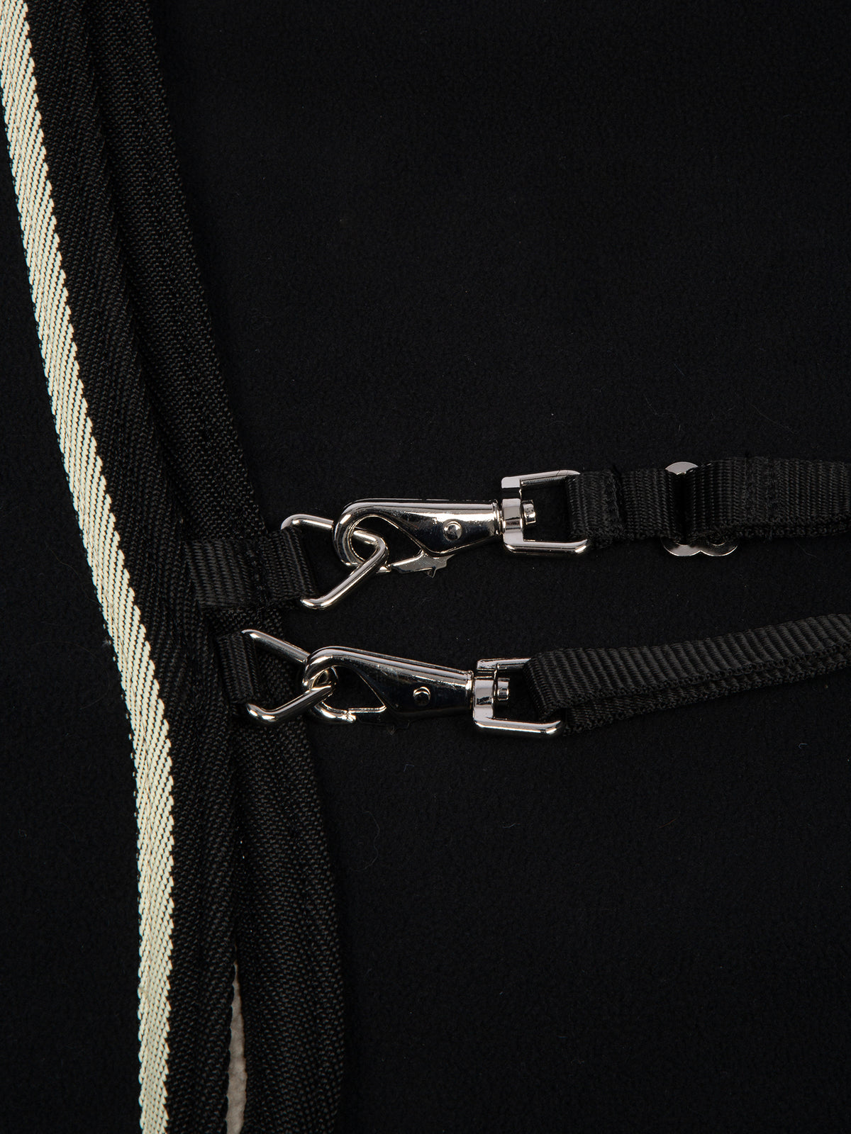 Premium Fleece Rug - Black
