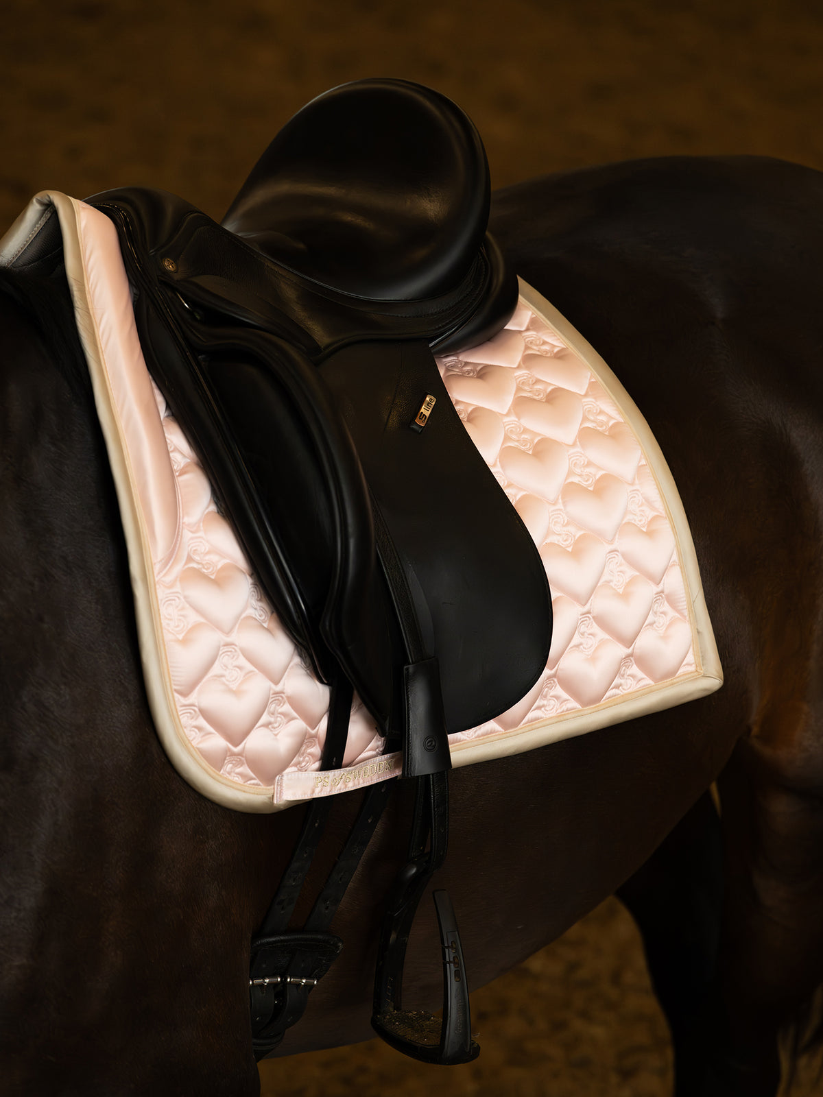 Saddle Pad Heart Dressage Whipped Pink