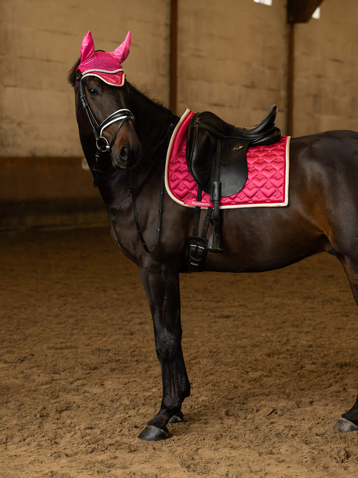 Saddle Pad Heart Dressage Thrill Pink