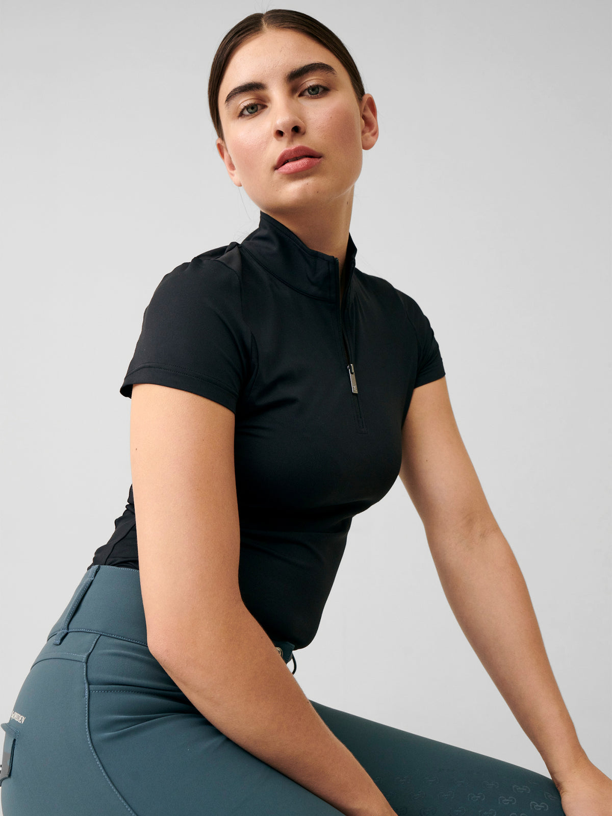 Everly S/S Shirt Black