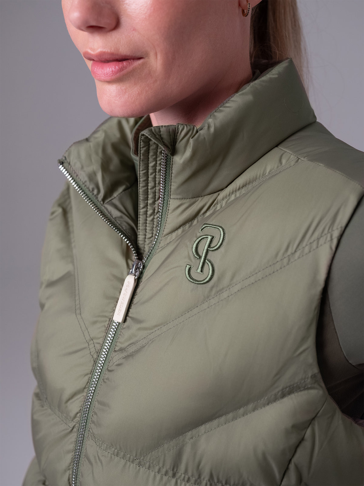 Lucy Puffer Vest - Vintage green