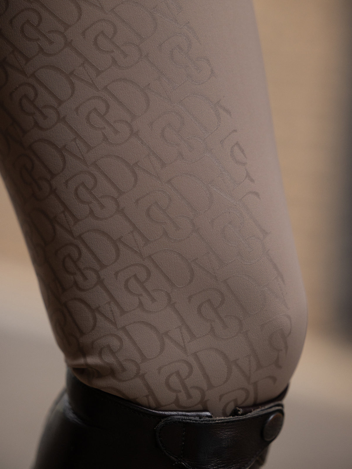 Dinja x PS Breeches - Tender Taupe
