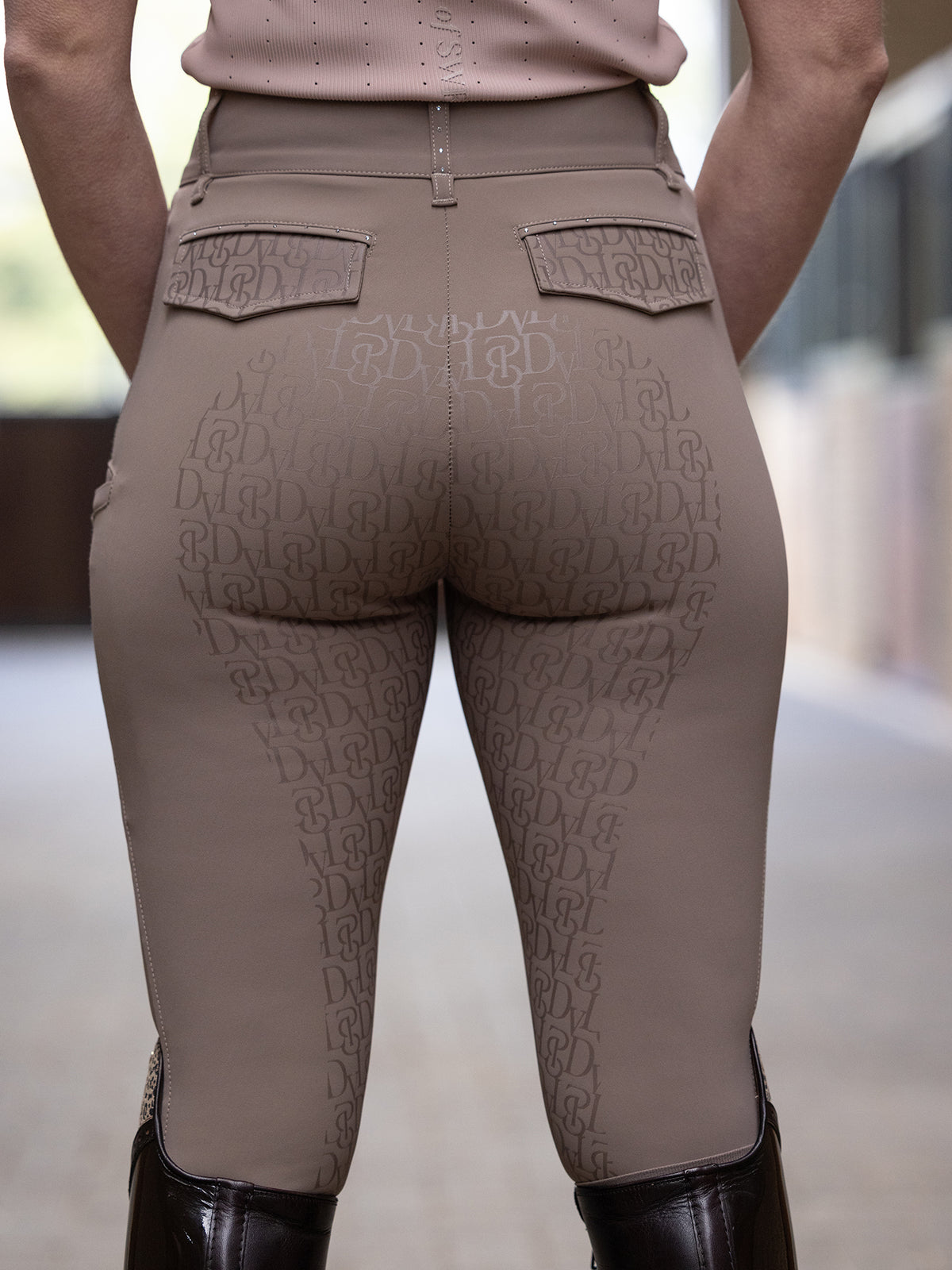 Dinja x PS Breeches - Tender Taupe