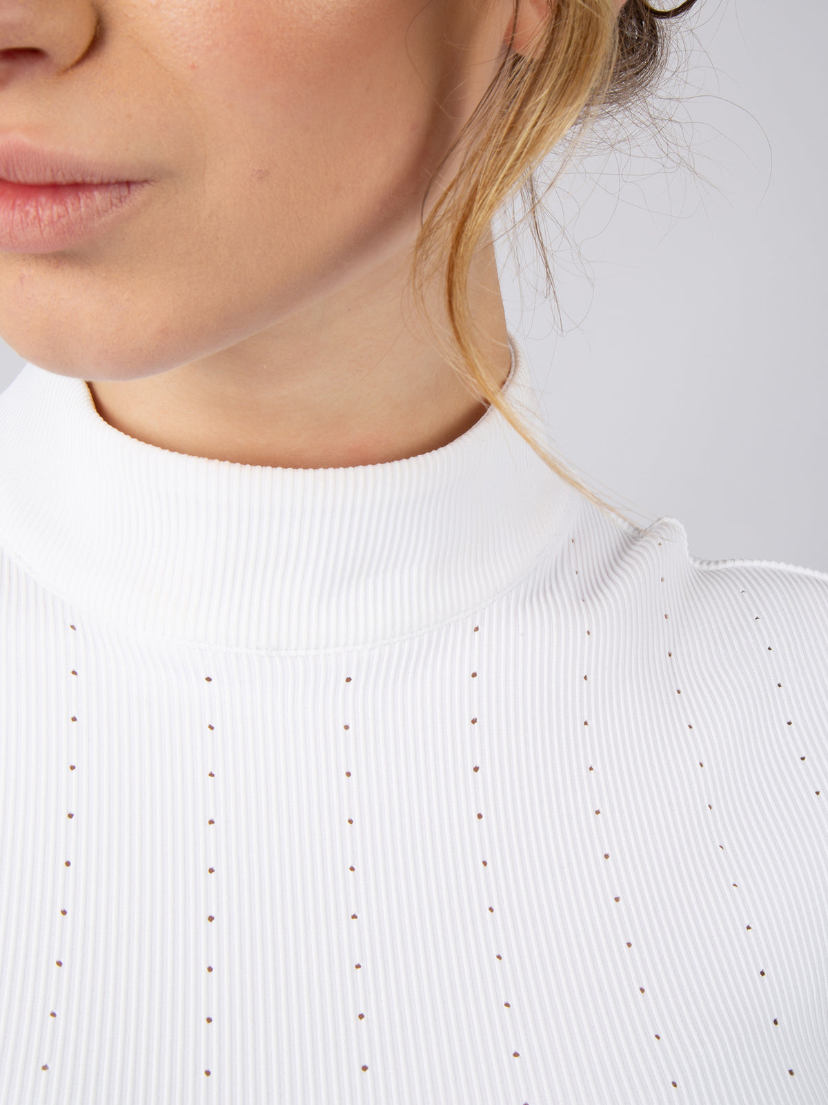 Dinja x PS SS Ventilated Top White