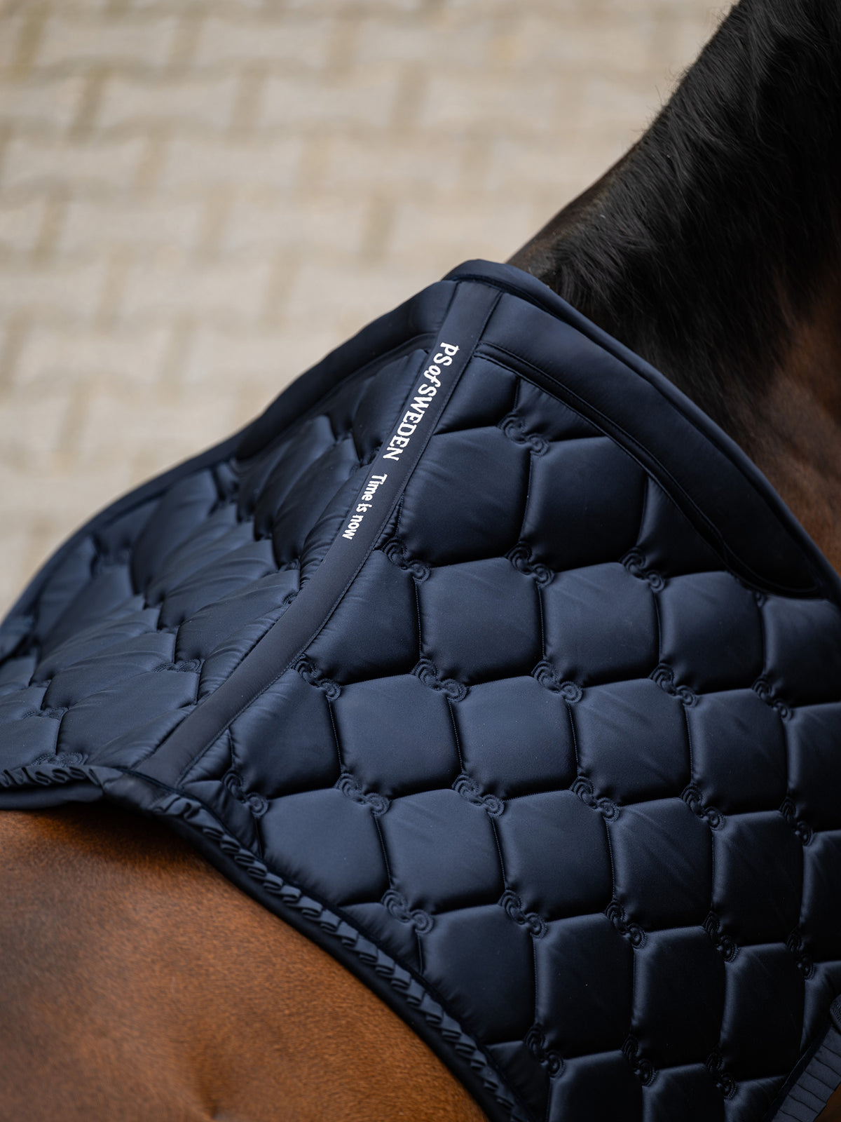 Saddle Pad Dressage Ruffle Navy