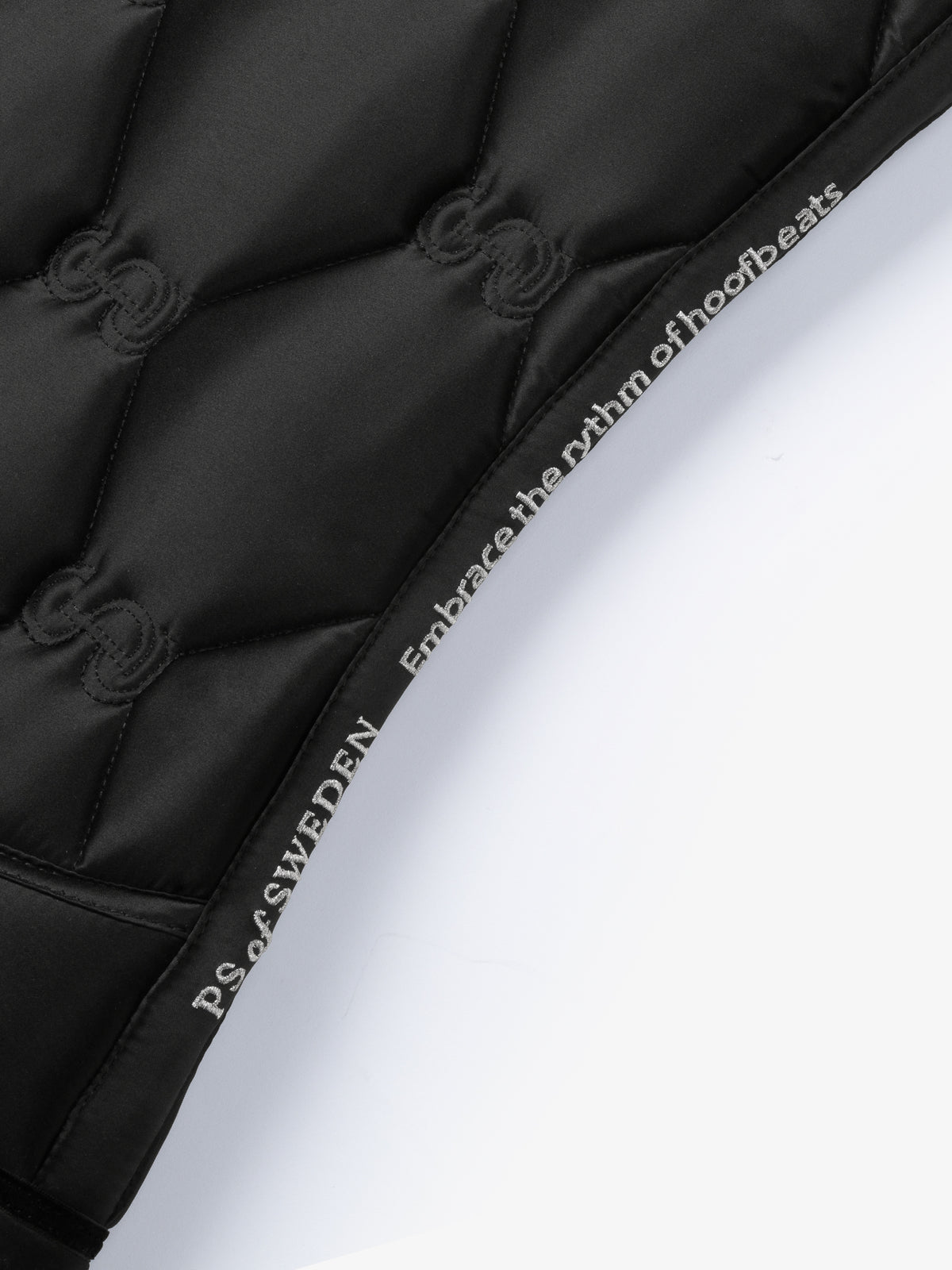 Saddle Pad Jump Ruffle Black