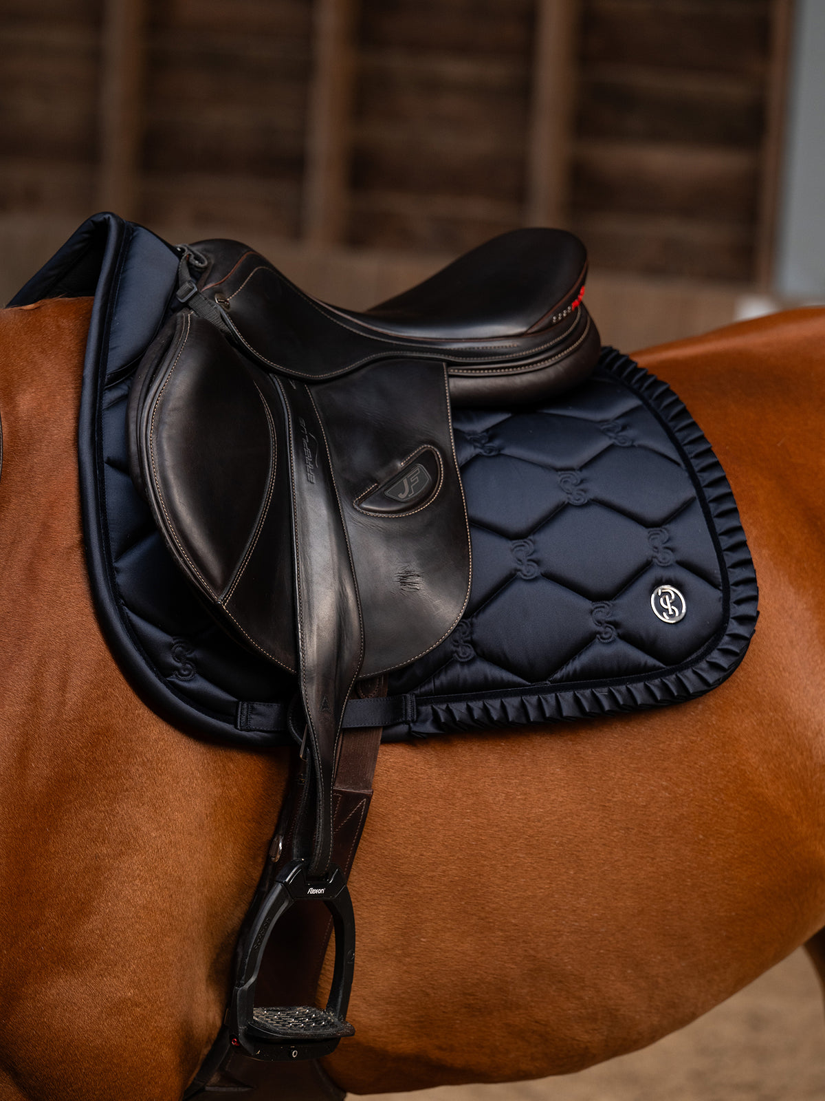 Saddle Pad Jump Ruffle - Navy
