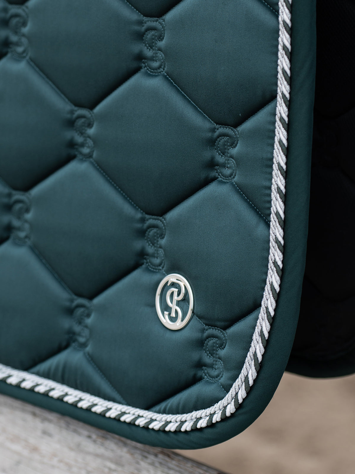 Saddle Pad Jump Signature Midnight green