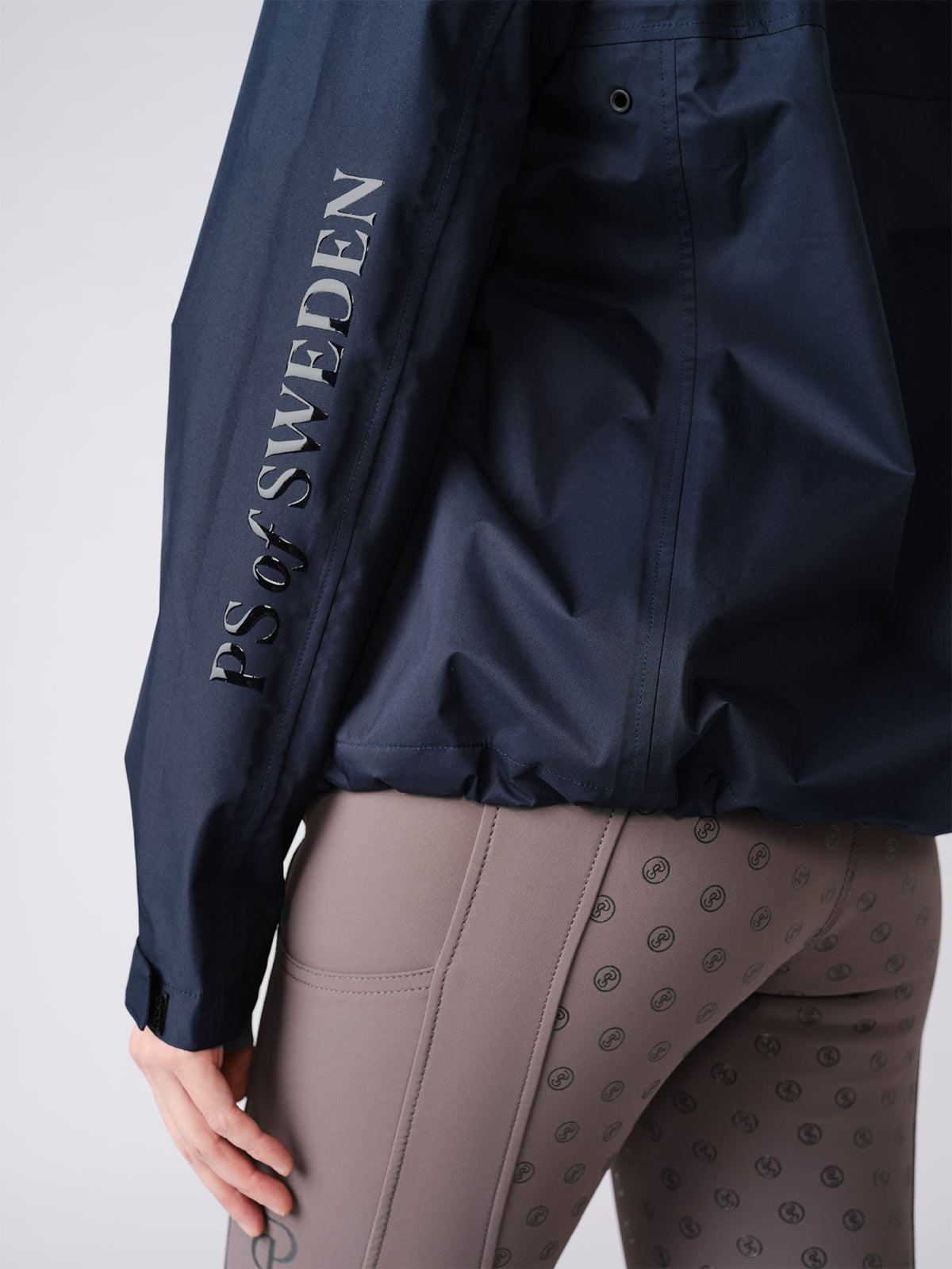 River Technical Jacket - Navy