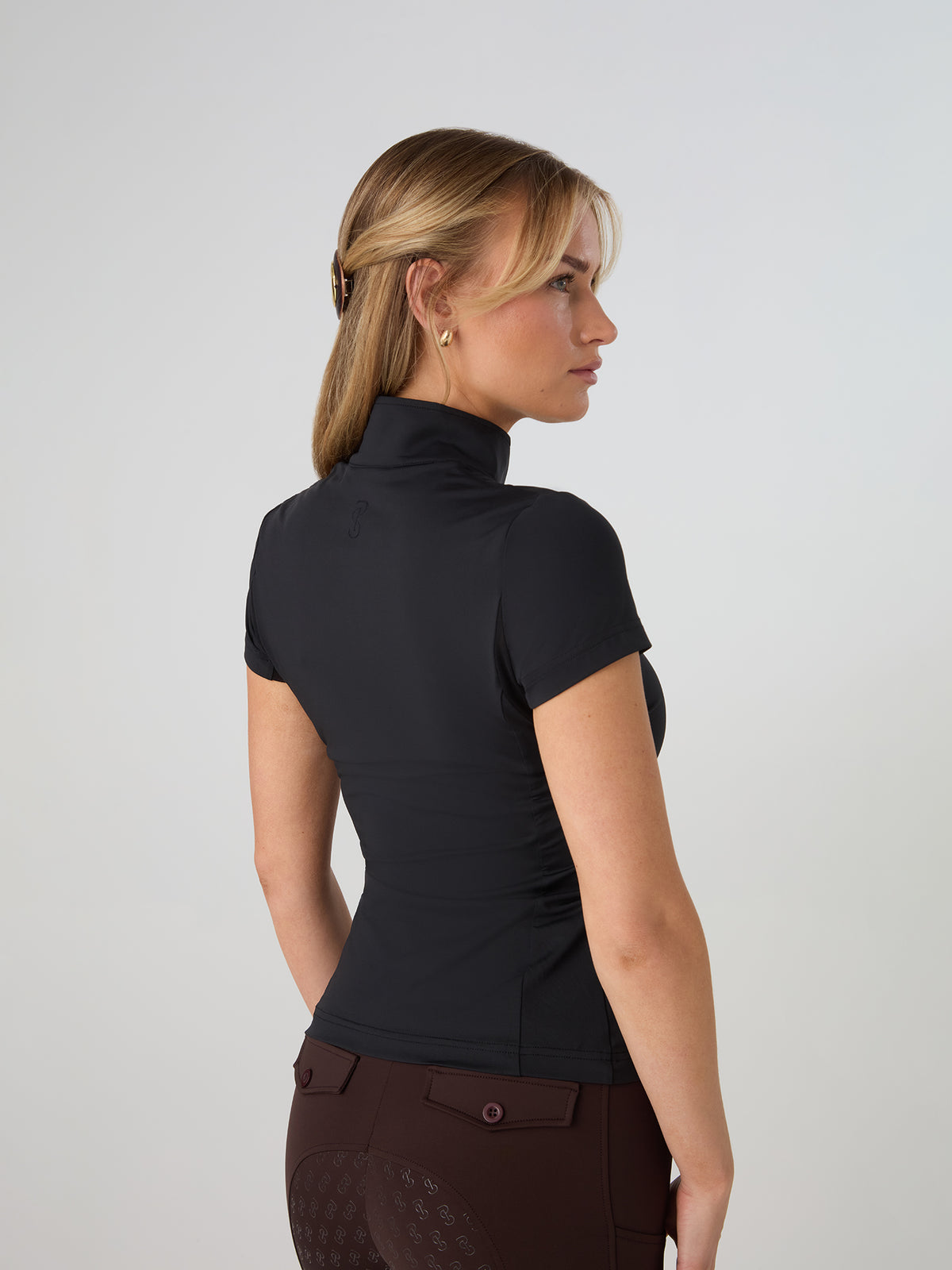 Everly S/S Shirt Black