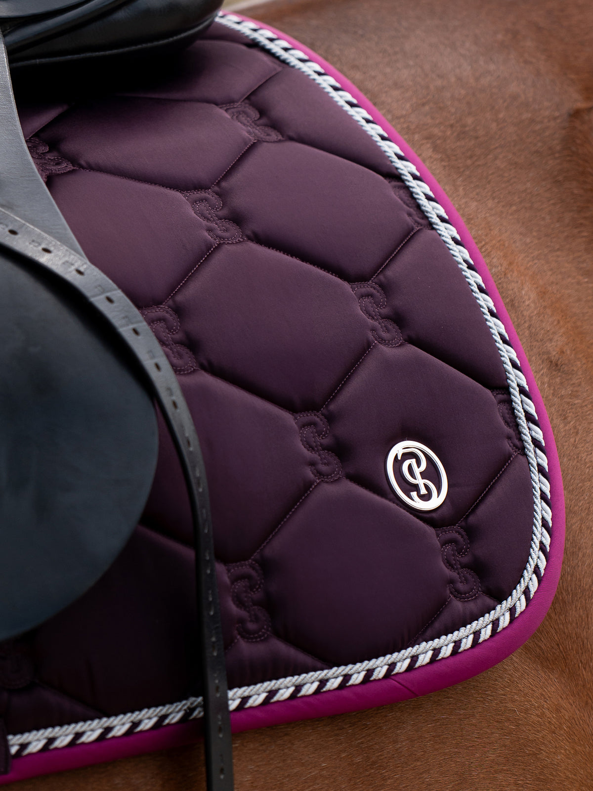 Saddle Pad Jump Signature Plum